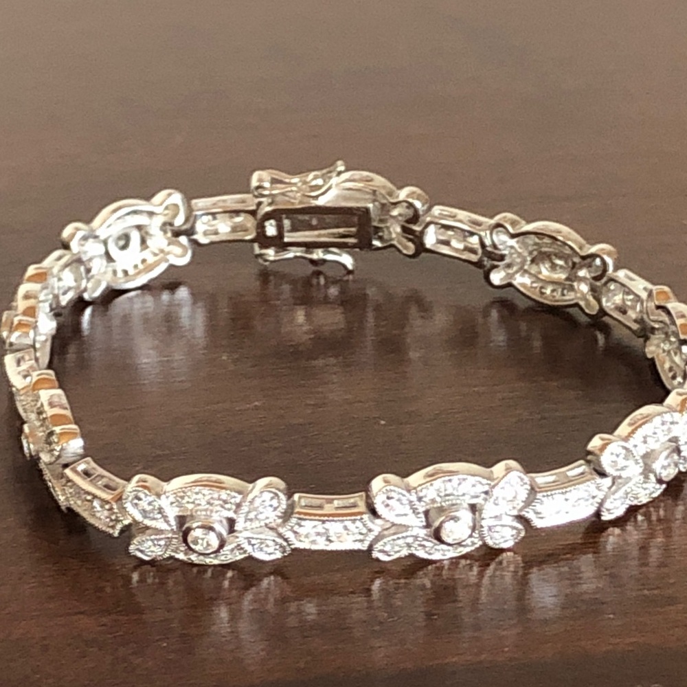 Designer FA 925 Sterling Silver Cubic Zirconia CZ Statement Tennis Bracelet